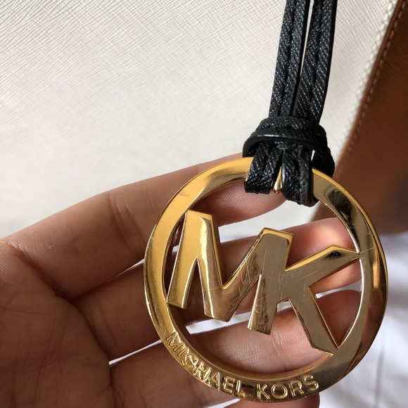 Authentic Michael Kors Sutton - Picture 3 of 5